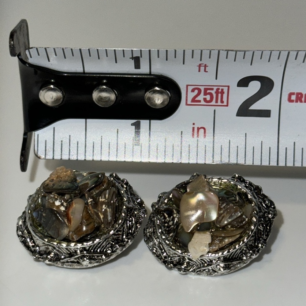 Chunky Oval Gemstone & Shell Mosaic Style Clip On Earrings Silver Tone - Picture 8 of 9